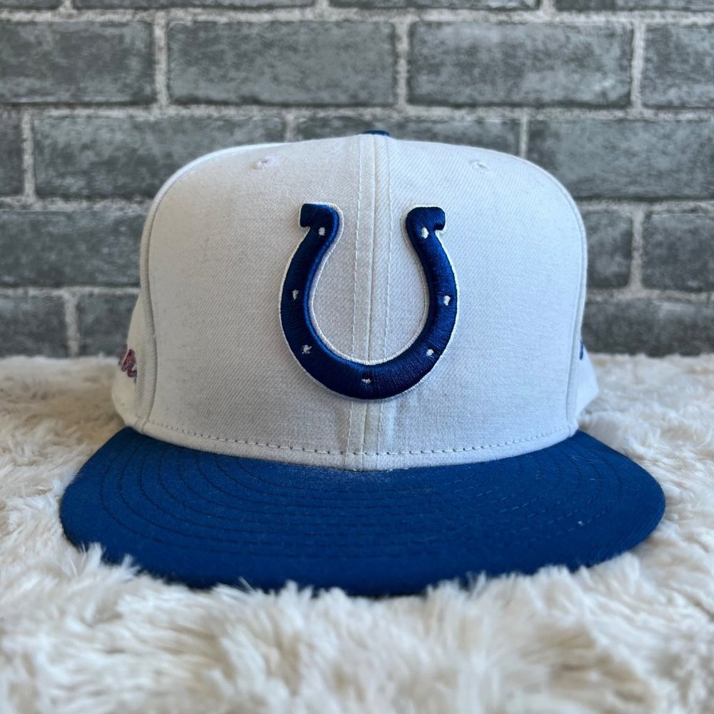 New Era Indianapolis Colts Super Bowl V Fitted Flat Bill Hat